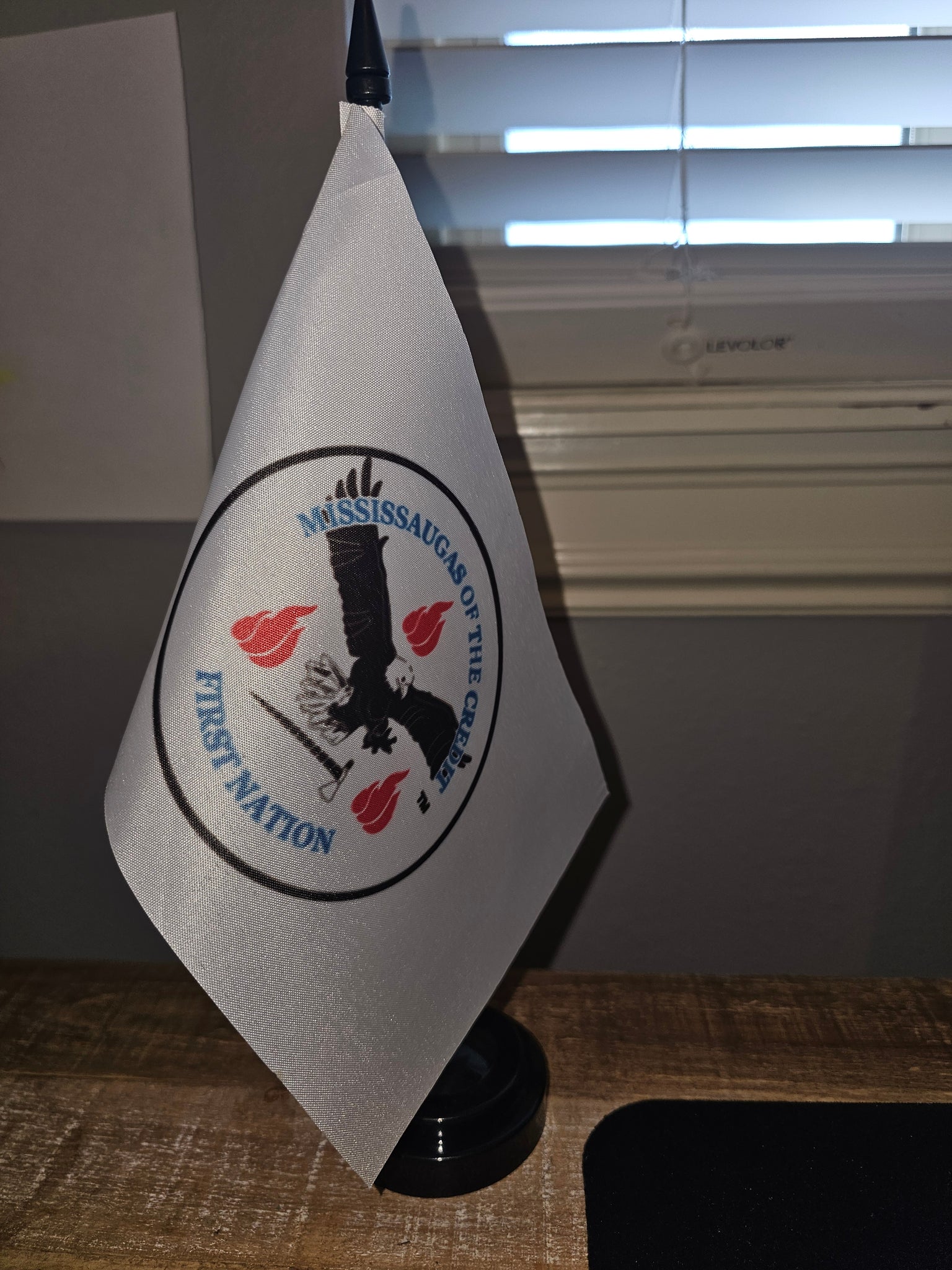 Missisaugas of the Credit First Nation Tabletop Flag – authentic First Nations indigenous flag
